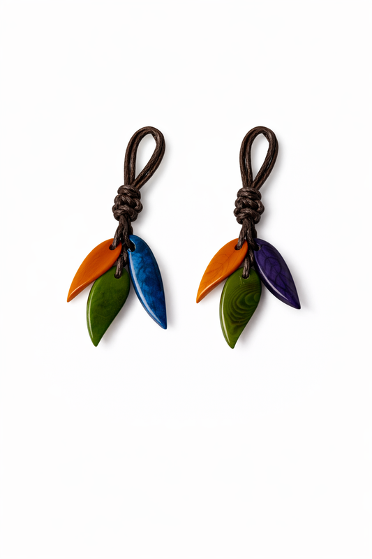 Leaf Pendant – Tagua