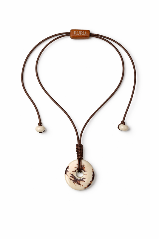Esencia Round Pendant Necklace