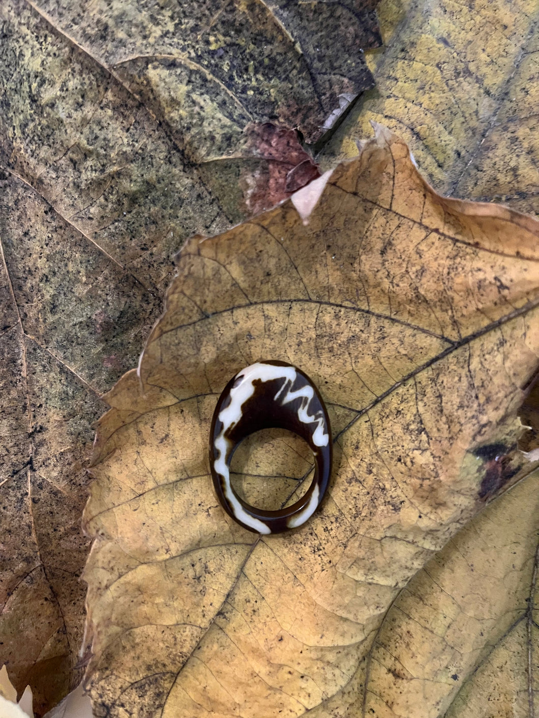 Marbled Brown Pacha Ring